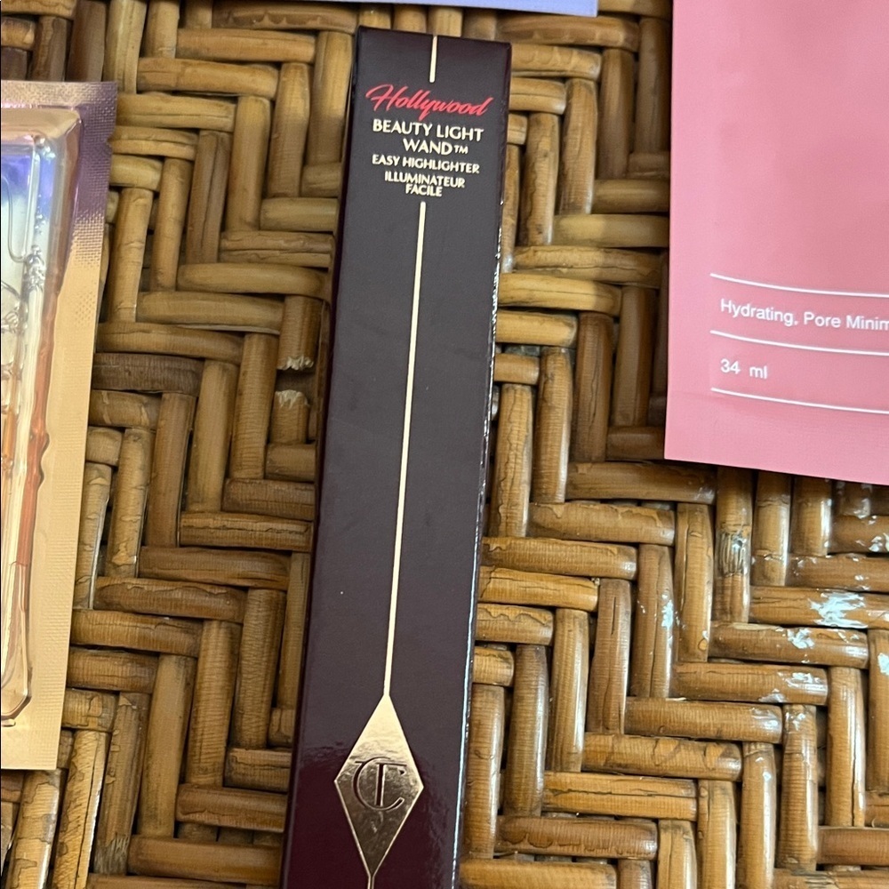 Charlotte Tilbury Skincare bundle collagen nightcream, face, and eye mask - Picture 2 of 7